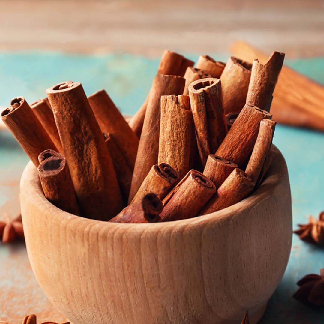 Sri Venkatesh Aromas (SVA Naturals): Top manufacturer & exporter of Bulk Cinnamon Bark Ceylon essential oil